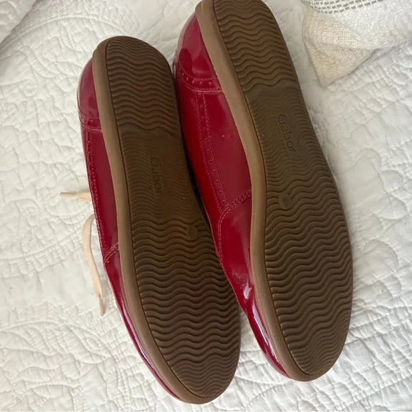 Gabor Red Patent Leather Women's Shoes - Picture 2 of 3
